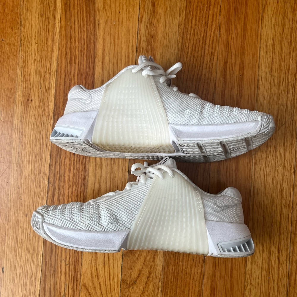 Nike Metcon 9  White Pure Platinum Athletic Sneakers - Picture 3 of 8